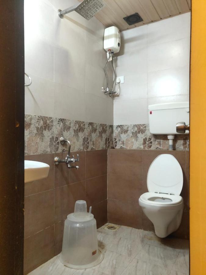 מומביי Hotel Golden Nest Popular Residency מראה חיצוני תמונה