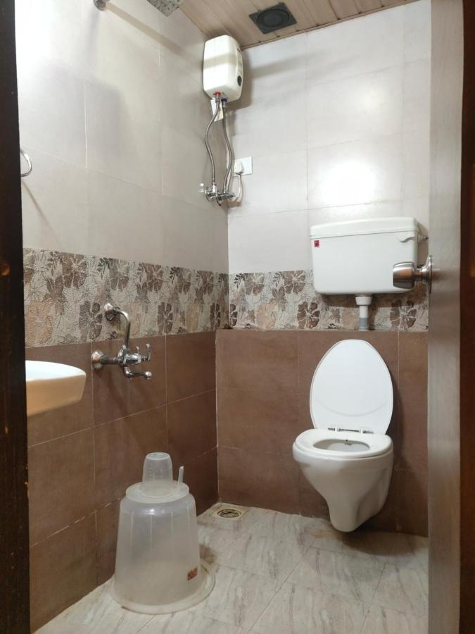 מומביי Hotel Golden Nest Popular Residency מראה חיצוני תמונה
